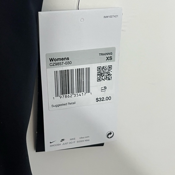 Womens Nike Pro Shorts Size XS - Picture 3 of 5